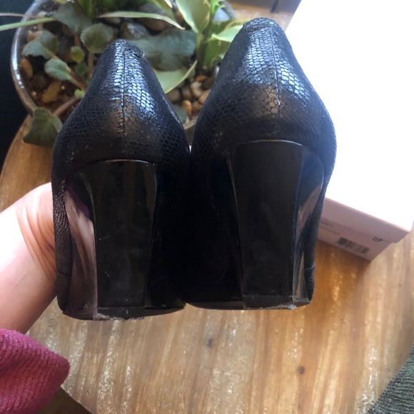 Calvin Klein wedge black shoes. - Picture 9 of 11